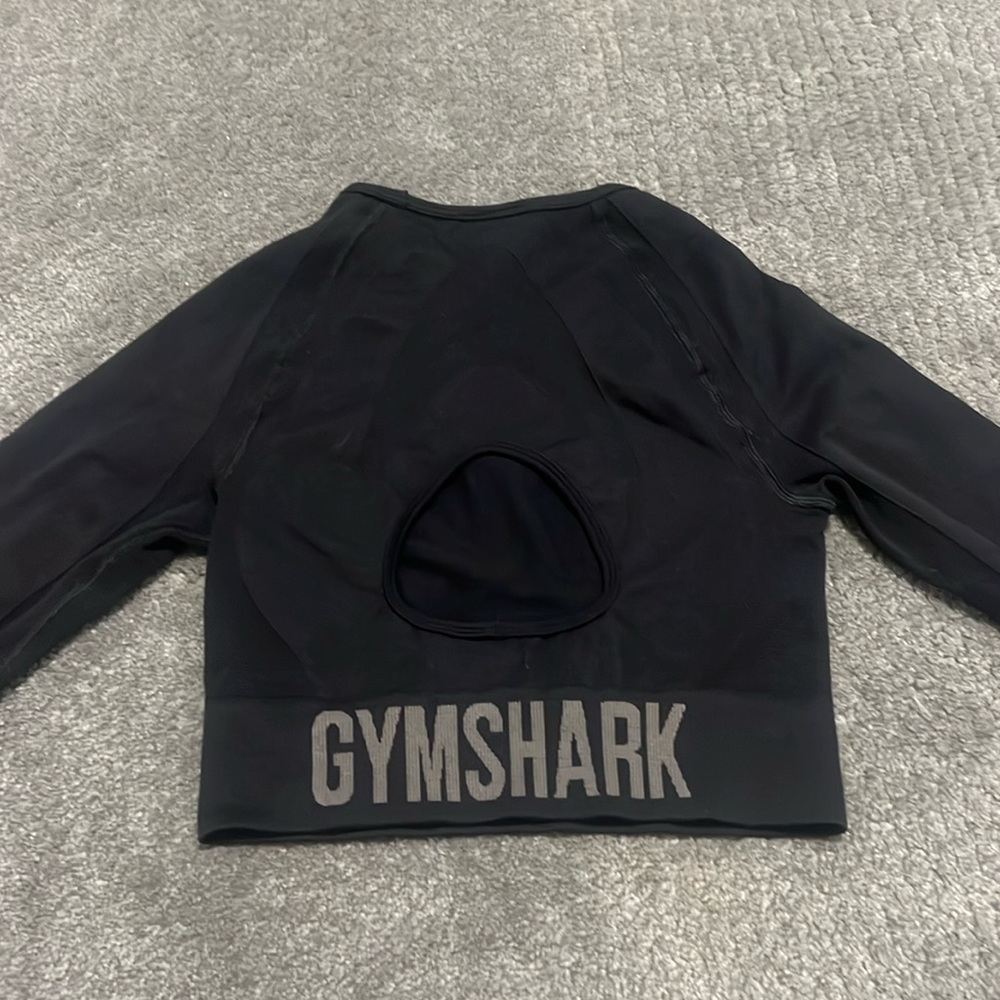 Gymshark Workout Top, never worn only washed once hang dried! Bundle and save